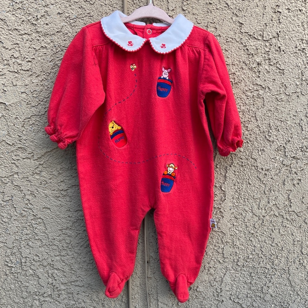 Vintage Disney Winnie The Pooh Romper  Sz 9M Footie Embroidered Piglet Tigger